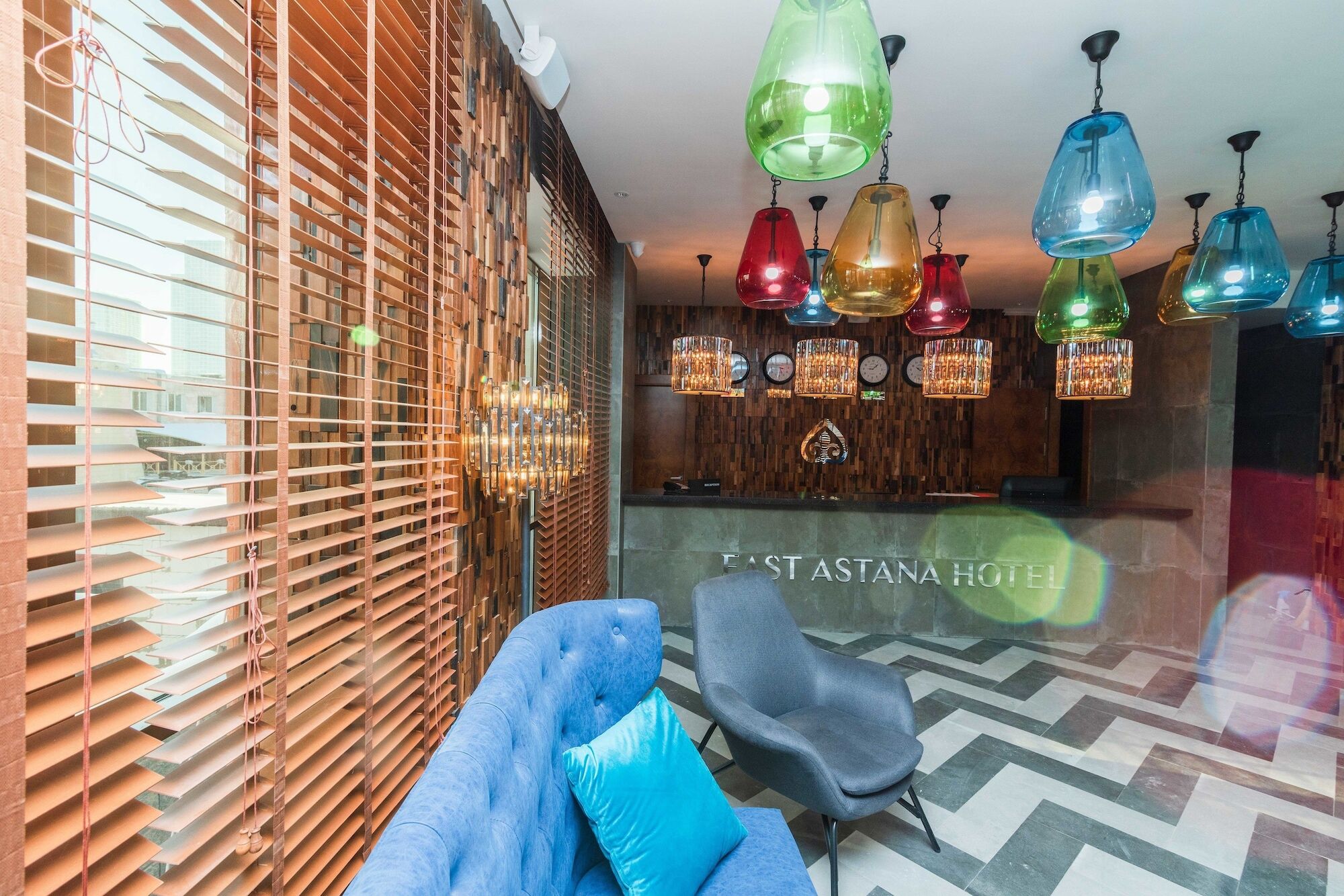 East Astana Hotel Eksteriør bilde